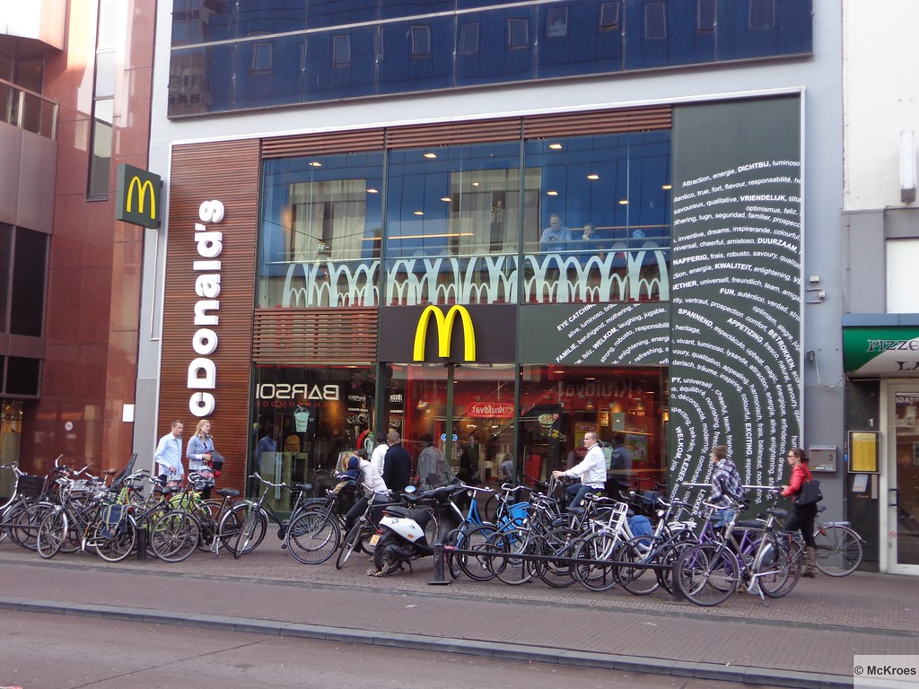 Medewerker fastfood bij McDonald’s
